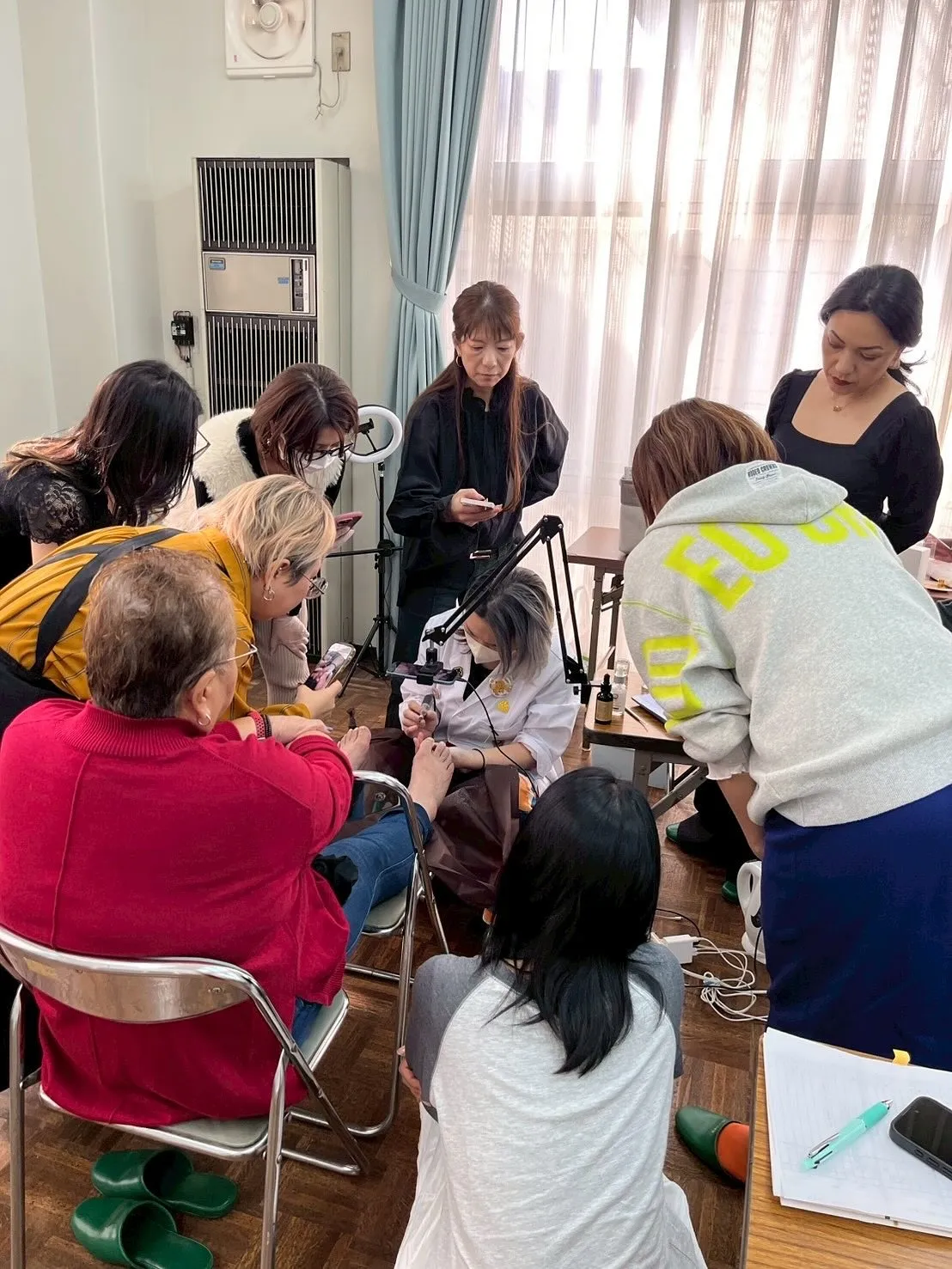 先日巻き爪＆トラブルフットケアのリアルセミナーに参加させて頂...